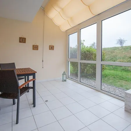 Strandhaus Lobbe, Sanddorn Nr 3 Apartmán