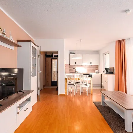 Strandhaus Lobbe, Sanddorn Nr 3 Apartment *